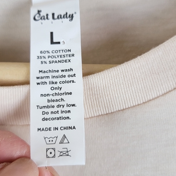 Cat Lady Tropicat Tee Shirt Soft Peachy Tan Women's Size Large - Picture 5 of 14